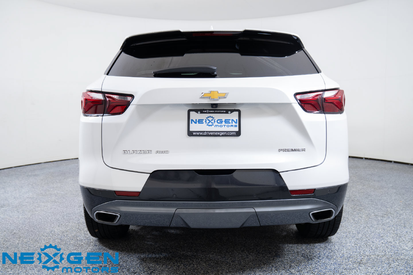 Used 2022 Chevrolet Blazer Premier w/ Enhanced Convenience Package AWD/4WD image 6