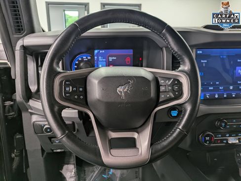 Used 2024 Ford Bronco Big Bend w/ Sasquatch Package AWD/4WD image 22