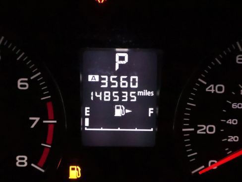 Used 2014 Subaru Crosstrek 2.0i Limited image 40