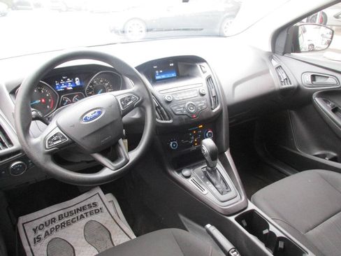 Used 2018 Ford Focus S FWD image 17
