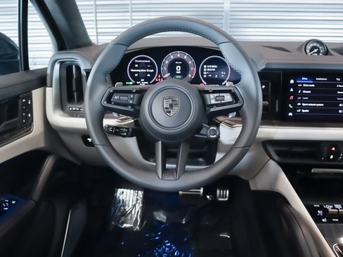 New 2026 Porsche Cayenne Turbo image 15