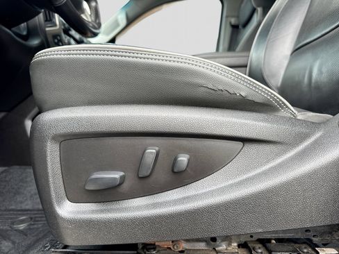 Used 2019 Chevrolet Silverado 2500 High Country AWD/4WD image 3