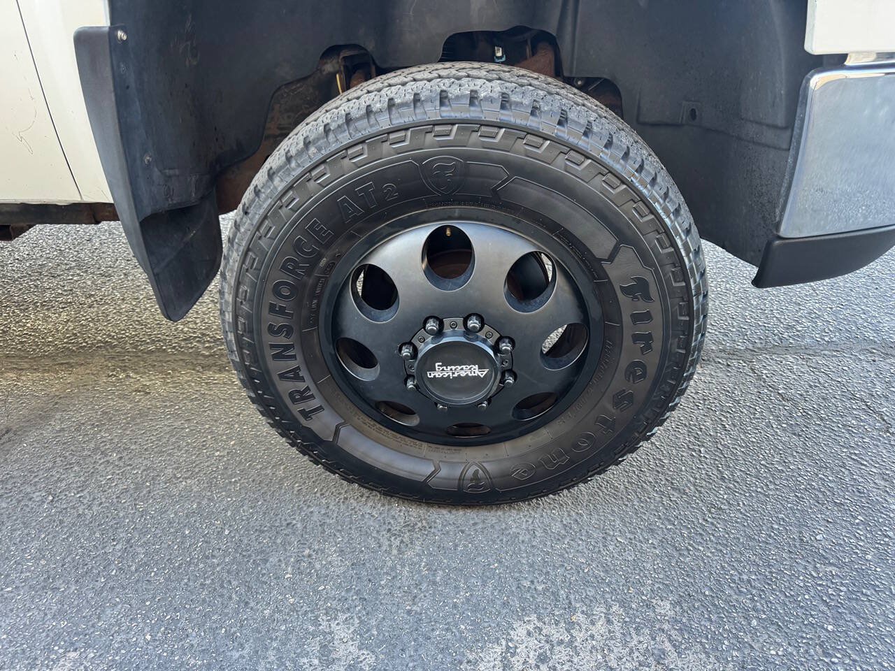 Used 2007 GMC Sierra 3500 SLT w/ Entertainment Package AWD/4WD image 24