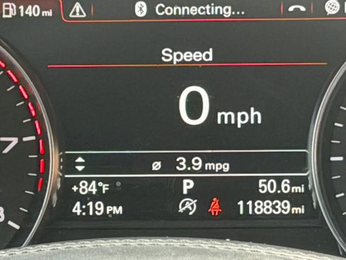 Used 2013 Audi A8 4.0T w/ Sport Design Pkg image 33