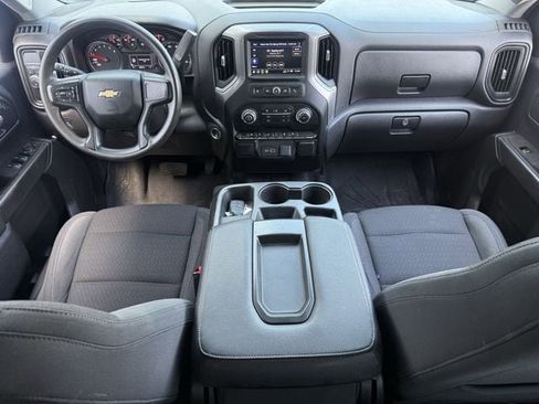 Used 2022 Chevrolet Silverado 1500 Custom image 11