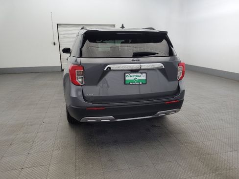 Used 2024 Ford Explorer XLT w/ Equipment Group 202A image 6
