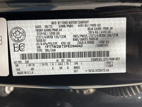 Used 2023 Ford F250 Lariat w/ Black Appearance Package image 45