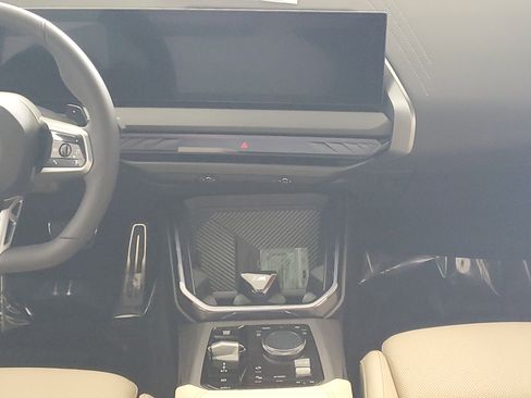 Used 2026 BMW X3 xDrive30 w/ M Sport Package image 17