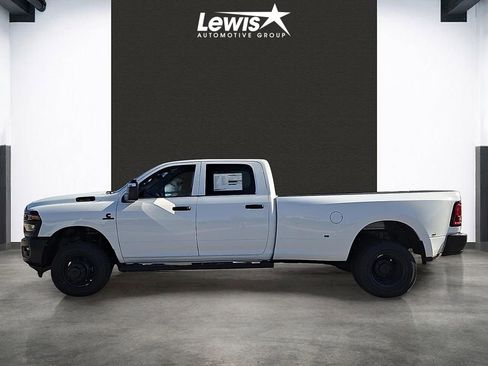New 2026 RAM 3500 Tradesman AWD/4WD image 2