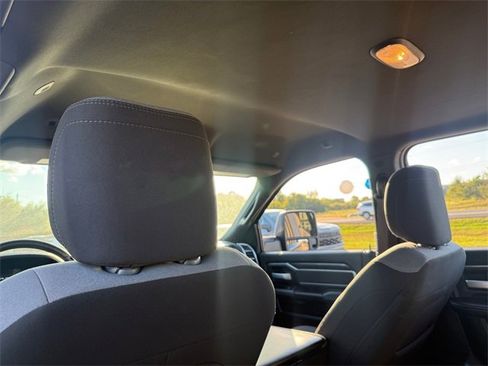 Used 2024 RAM 2500 Big Horn w/ Bed Utility Group image 29