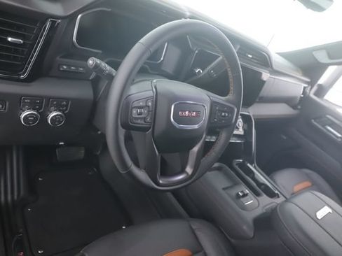 Used 2026 GMC Sierra 3500 AT4 w/ AT4 Premium Plus Package AWD/4WD image 18