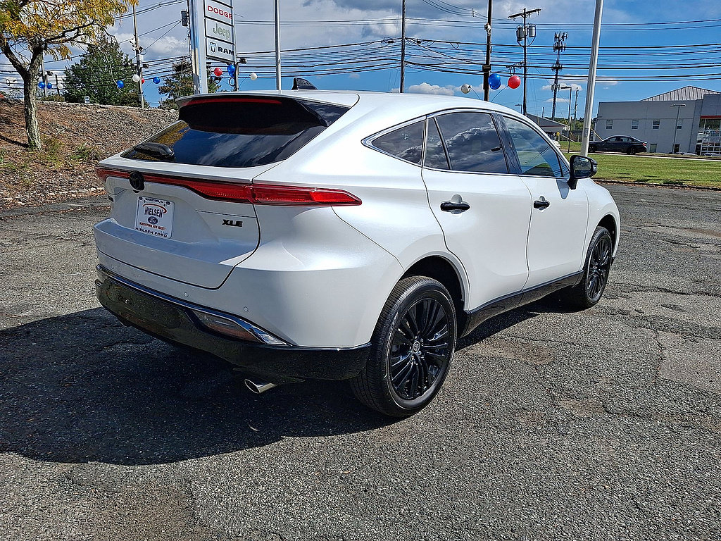 Used 2023 Toyota Venza Nightshade AWD/4WD image 31