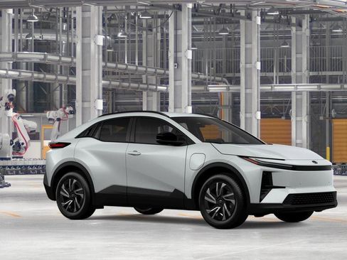 New 2026 Toyota C-HR AWD/4WD image 14