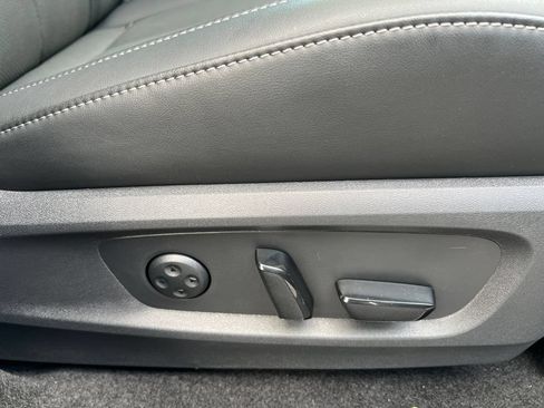 Certified 2026 INFINITI QX60 Luxe w/ Cargo Package FWD image 14