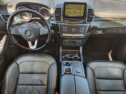 Used 2018 Mercedes-Benz GLS 550 4MATIC image 26