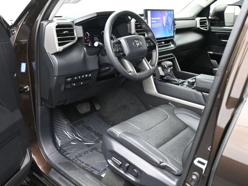 Used 2023 Toyota Tundra Limited w/ Power Package AWD/4WD image 2
