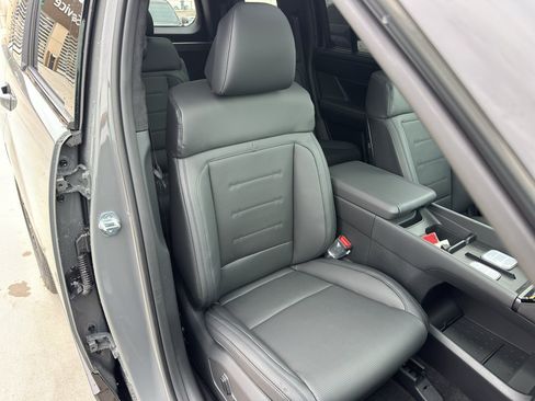 New 2026 Hyundai Santa Fe Calligraphy AWD/4WD image 32