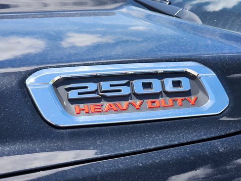 New 2026 RAM 2500 Tradesman w/ Chrome Appearance Group AWD/4WD image 8