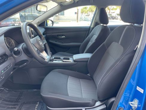 Used 2024 Nissan Sentra SV image 27