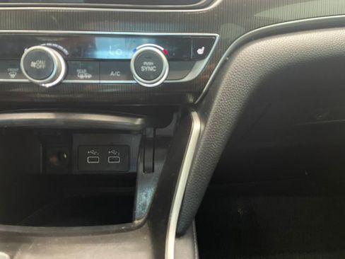 Used 2022 Honda Accord Sport Special Edition image 40