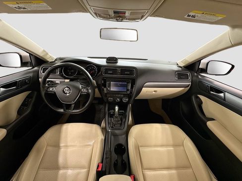 Used 2015 Volkswagen Jetta TDI SE image 15