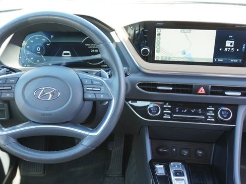 Used 2021 Hyundai Sonata Limited image 31