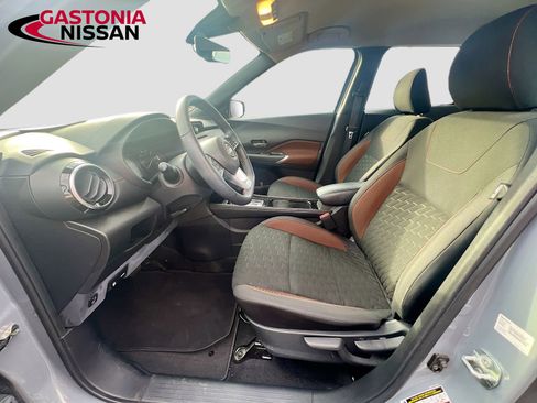 Used 2022 Nissan Kicks SR w/ Interior Electronics Package image 26