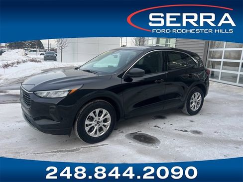 Used 2023 Ford Escape Active image 1