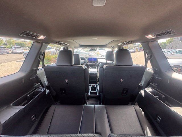 Used 2024 Lexus TX 350 AWD w/ Captains Chair Package image 11