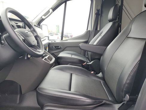 New 2024 Ford Transit 250 Base image 28