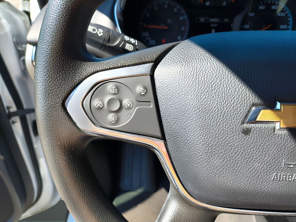 Used 2020 Chevrolet Traverse LS FWD image 18