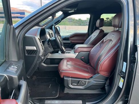 Used 2018 Ford F150 Platinum w/ Max Trailer Tow Package image 11