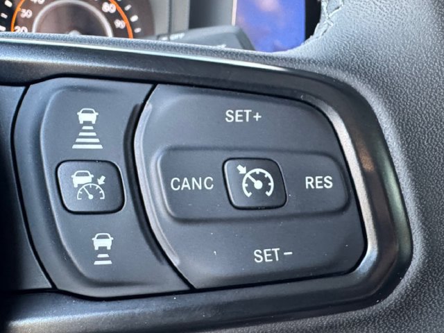 Used 2026 Jeep Gladiator Rubicon AWD/4WD image 8