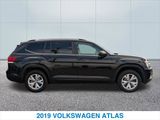 Used 2019 Volkswagen Atlas SE w/ Towing Package image 6