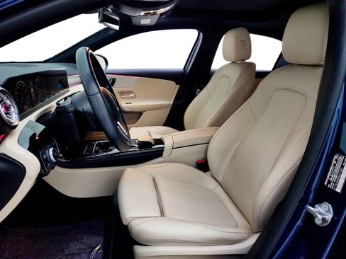 Certified 2022 Mercedes-Benz A 220 image 4
