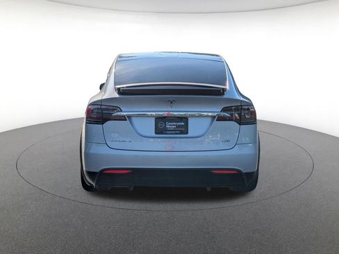 Used 2018 Tesla Model X 75D AWD/4WD image 6