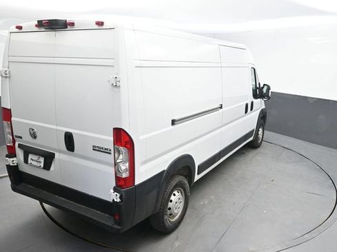 Used 2024 RAM ProMaster 2500 w/ Convenience Group FWD image 31