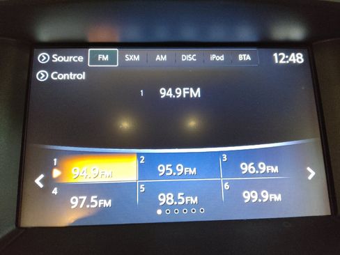 Used 2017 Nissan Pathfinder S AWD/4WD image 25