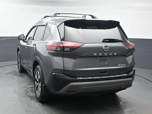 Used 2022 Nissan Rogue SV w/ SV Premium Package AWD/4WD image 3