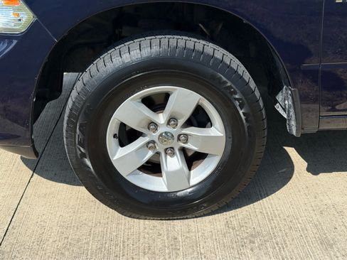 Used 2017 RAM 1500 Big Horn AWD/4WD image 7