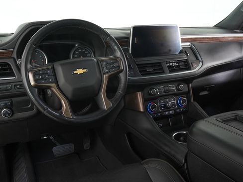 Used 2021 Chevrolet Suburban High Country AWD/4WD image 18