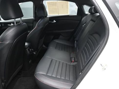 Used 2023 Kia Forte GT FWD image 11