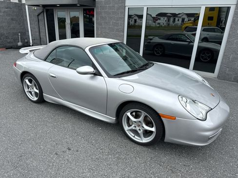 Used 2003 Porsche 911 Carrera 4 AWD/4WD image 25