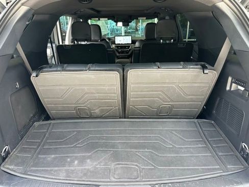 Used 2025 Ford Explorer ST w/ Sun And Sound Package AWD/4WD image 16