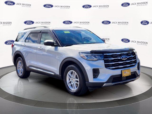 Certified 2025 Ford Explorer Active AWD/4WD image 7