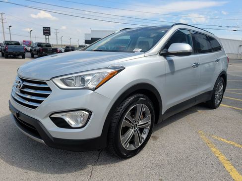Used 2013 Hyundai Santa Fe Limited w/ Technology Pkg image 3