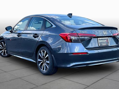 Used 2023 Honda Civic EX image 11