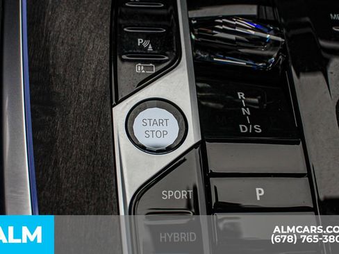 Used 2026 BMW X5 xDrive50e w/ Executive Package image 27