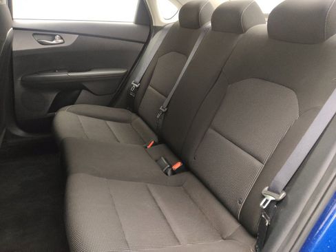 Used 2020 Kia Forte LXS FWD image 18