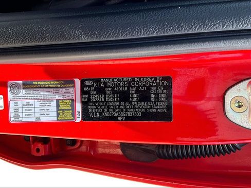 Used 2016 Kia Soul + FWD image 27